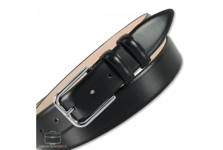 Dress belt in Black leather and shiny buckle Dress belt in Black leather and shiny buckle