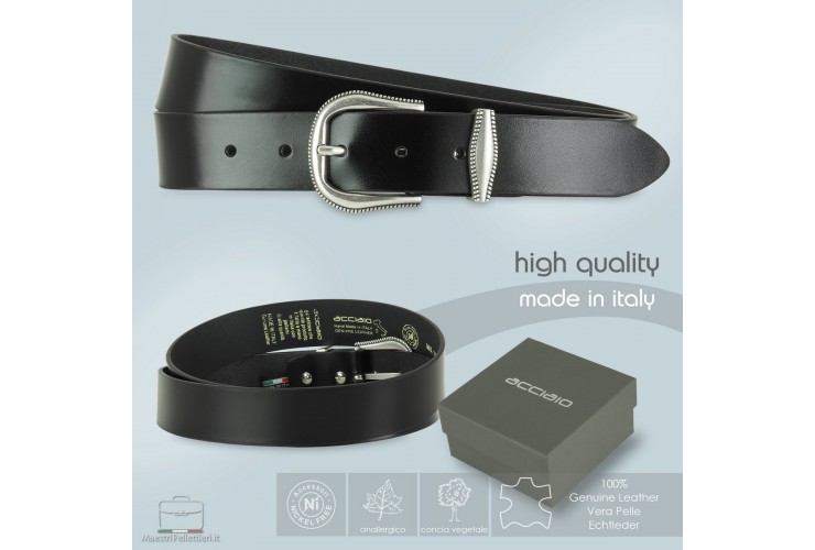 Woman's Black belt in smooth Leather with Silver buckle Woman's Black belt in smooth Leather with Silver buckle