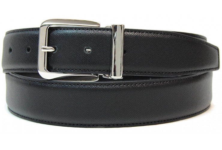 Elegant leather belt saffiano, shiny buckle, Black