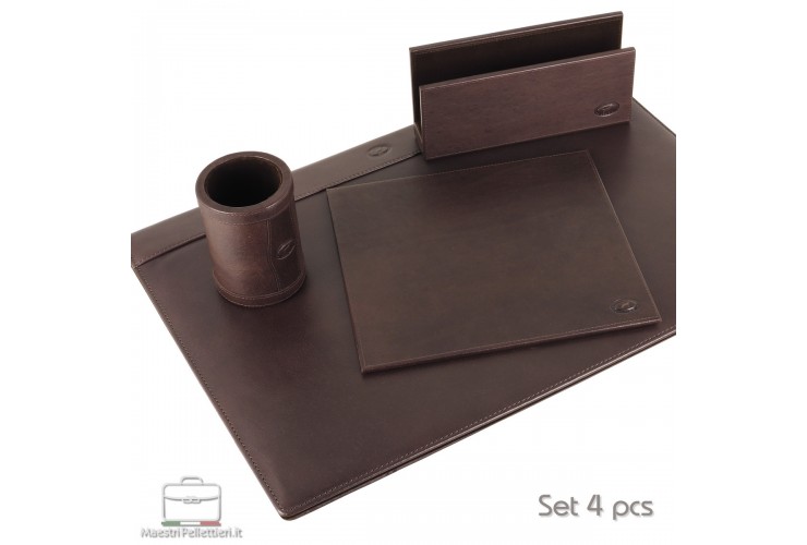Desk writing set leather kit 4 pcs, vegetable tanned Brown/Moka Desk writing set leather kit 4 pcs, vegetable tanned Brown/Moka