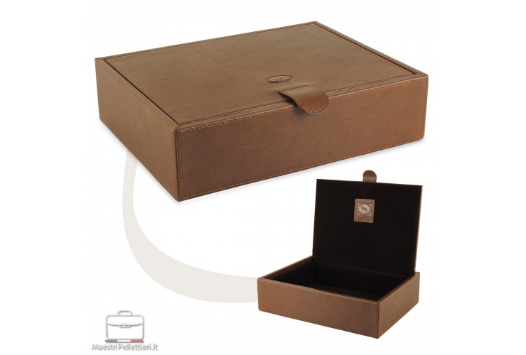 Lussuosa scatola in legno con accessori per bottiglie di vino