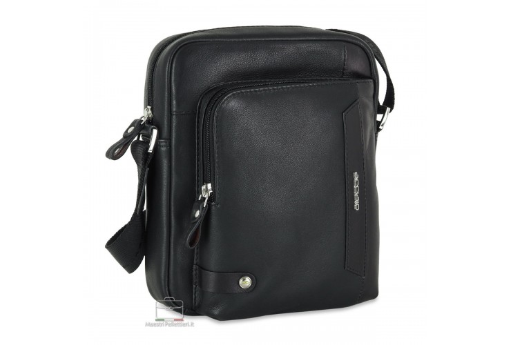 Julian – Compact Men's Black Leather Crossbody Bag Acciaio Julian men's black full-grain leather crossbody bag with front zip pocket