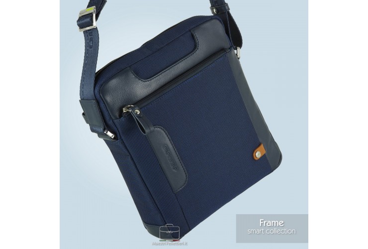 Borsello uomo largo Frame in tessuto e pelle Blu Navy