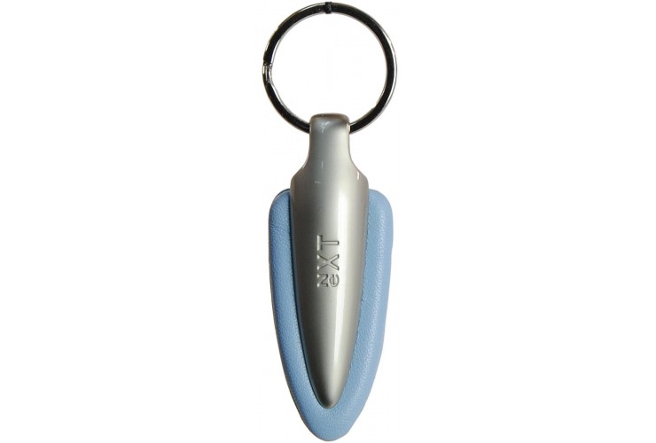 Keyring in leather and metal, Dart shape Sky