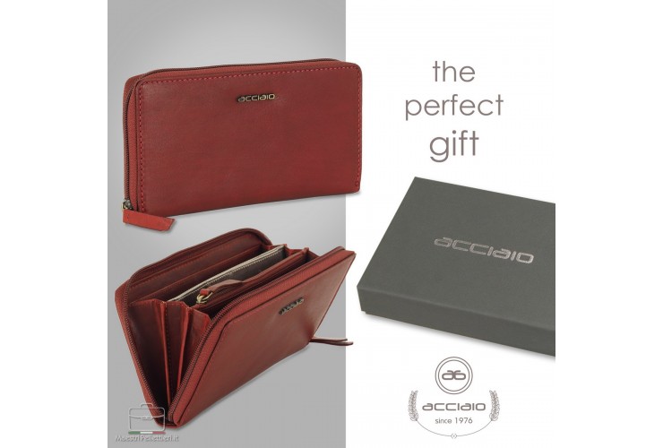 Women's leather wallet zip around "Lauren" Red Women's leather wallet zip around "Lauren" Red